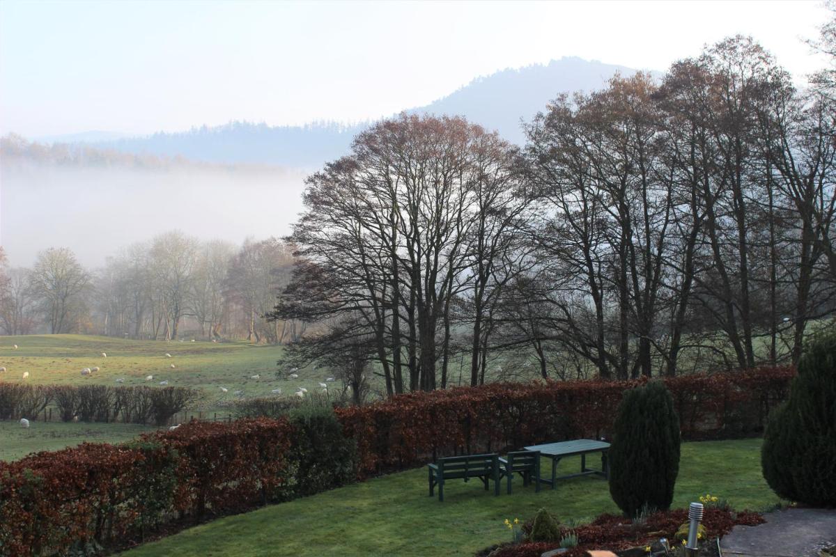 Dee Valley Cottages - Housity