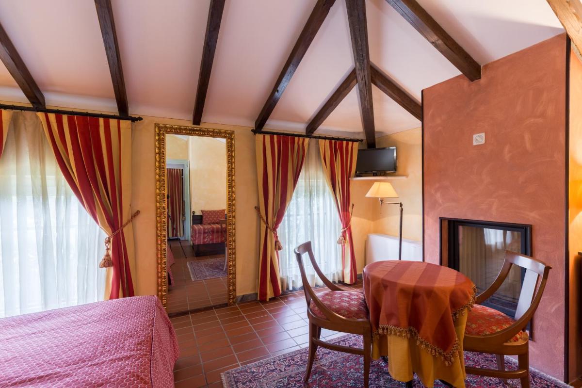 Hotel Cavalieri Del Mare - Housity