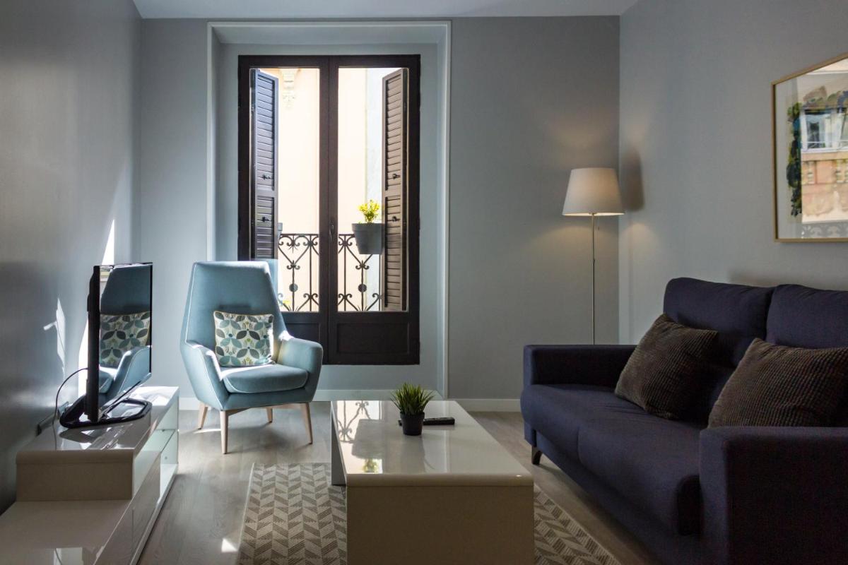 Arenal Suites Puerta del Sol - Housity