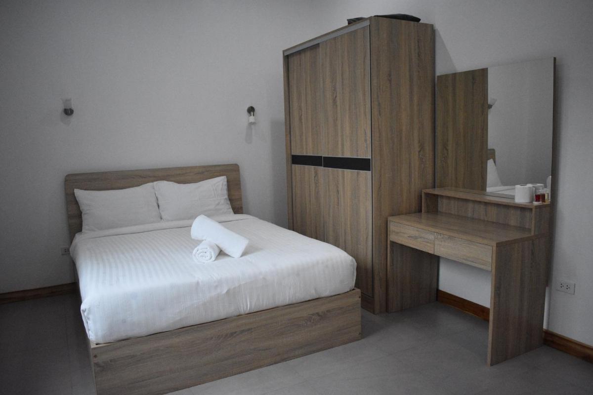 River View Place - Housity