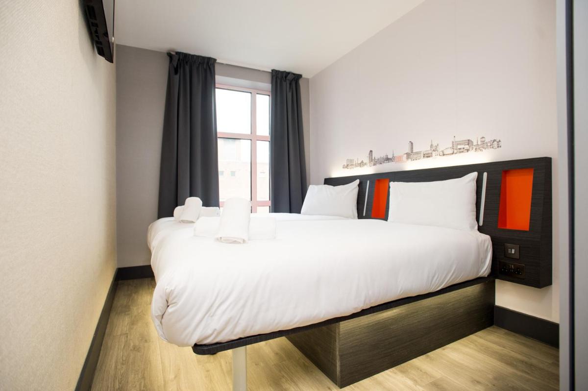 easyHotel Milton Keynes - Housity