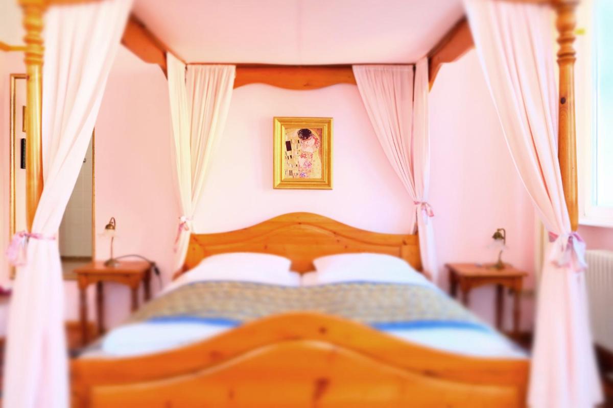 Hotel Maurerhansl - Housity