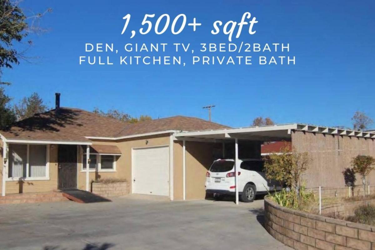 ✮3Br 2Ba Ultra Basecamp! With 30AMP RV Hookups✮ - Housity