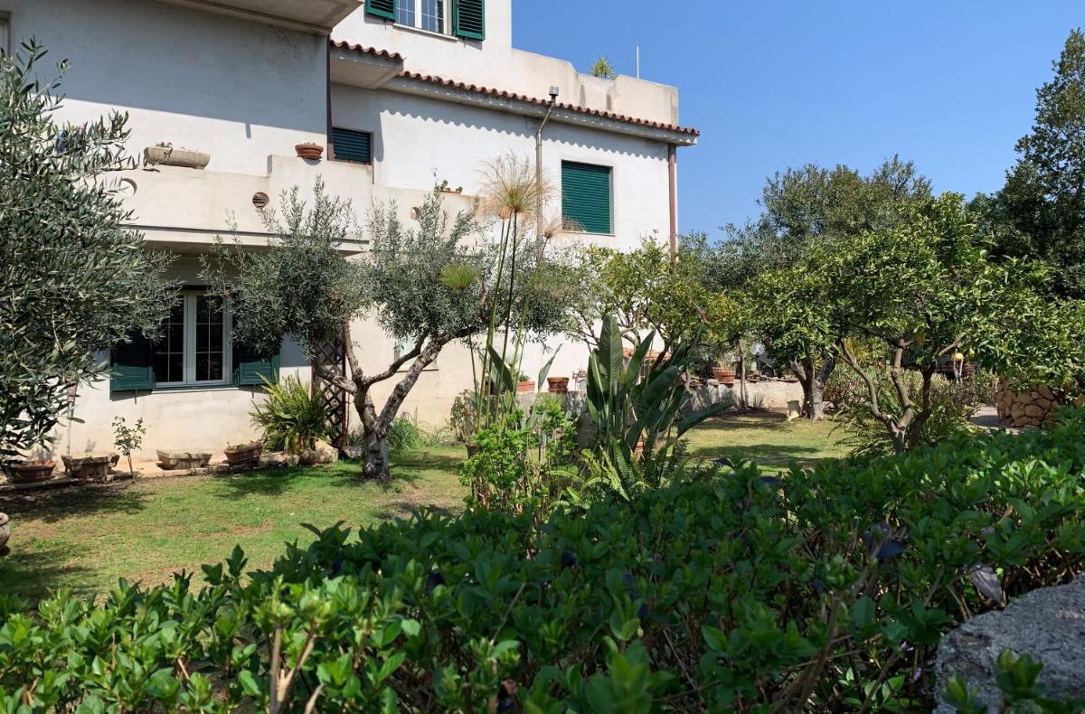 Appartamento le Lantane - Housity