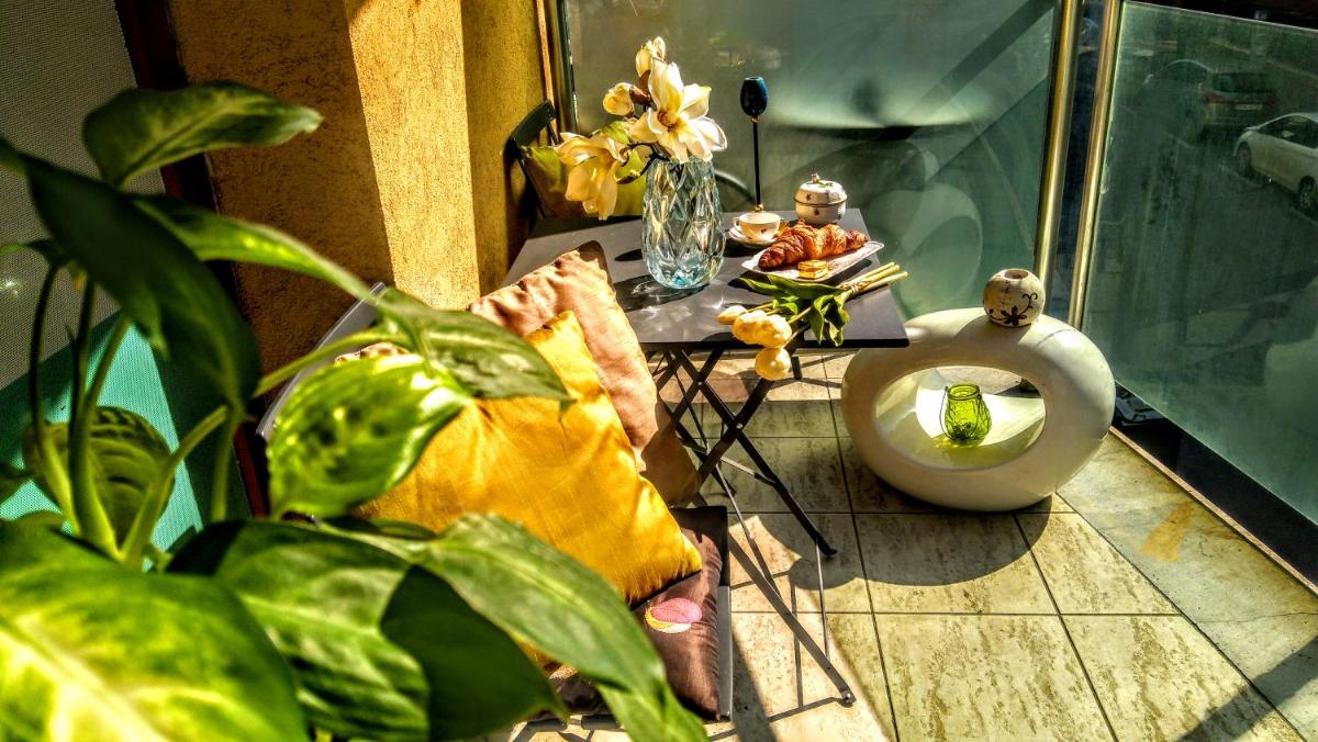 Cleopatra Apartment Budapest - Housity