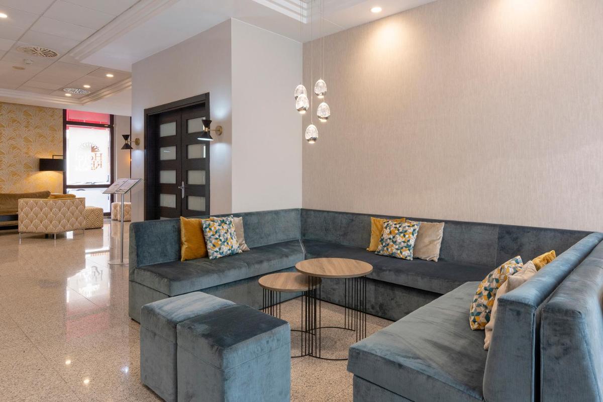 Zona de estar de Hotel & Spa Real Jaca