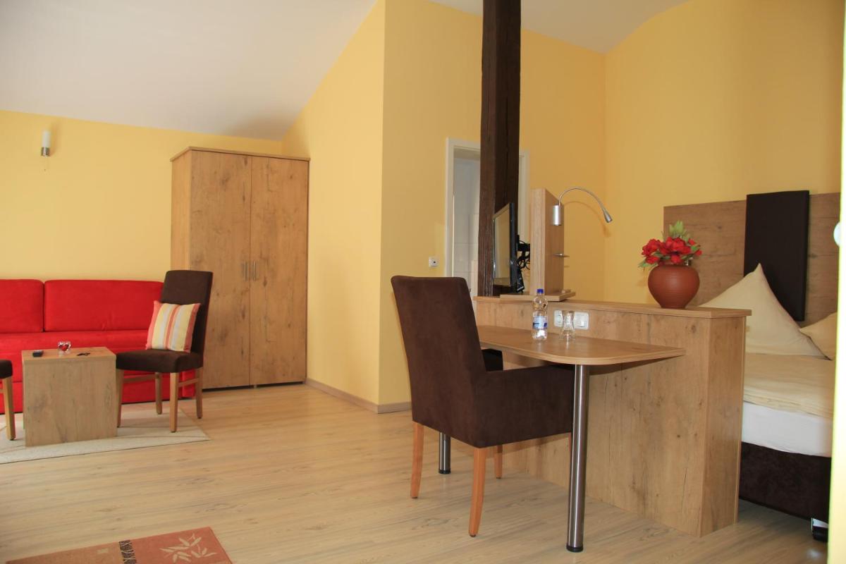 Waldhotel Albachmühle - Housity