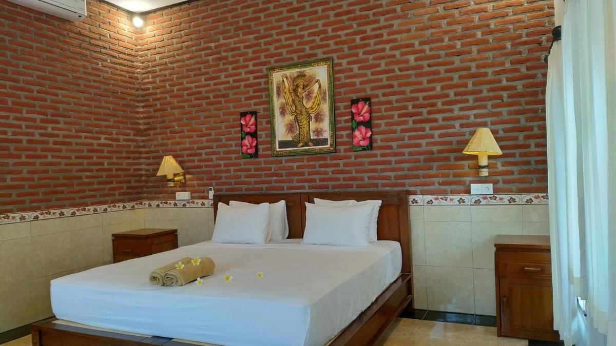 Villa Eliska Sari Sumberkima - Housity