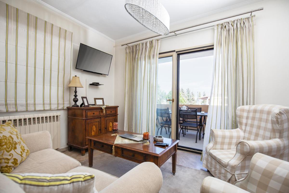 Moraiti House - Housity