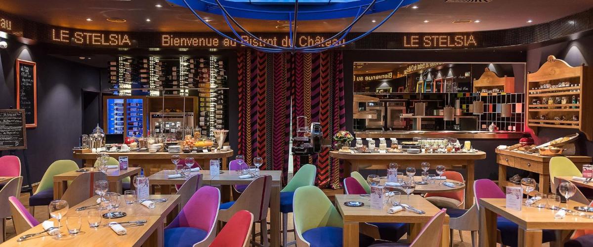 Boissons dans l'établissement Le Stelsia Resort
