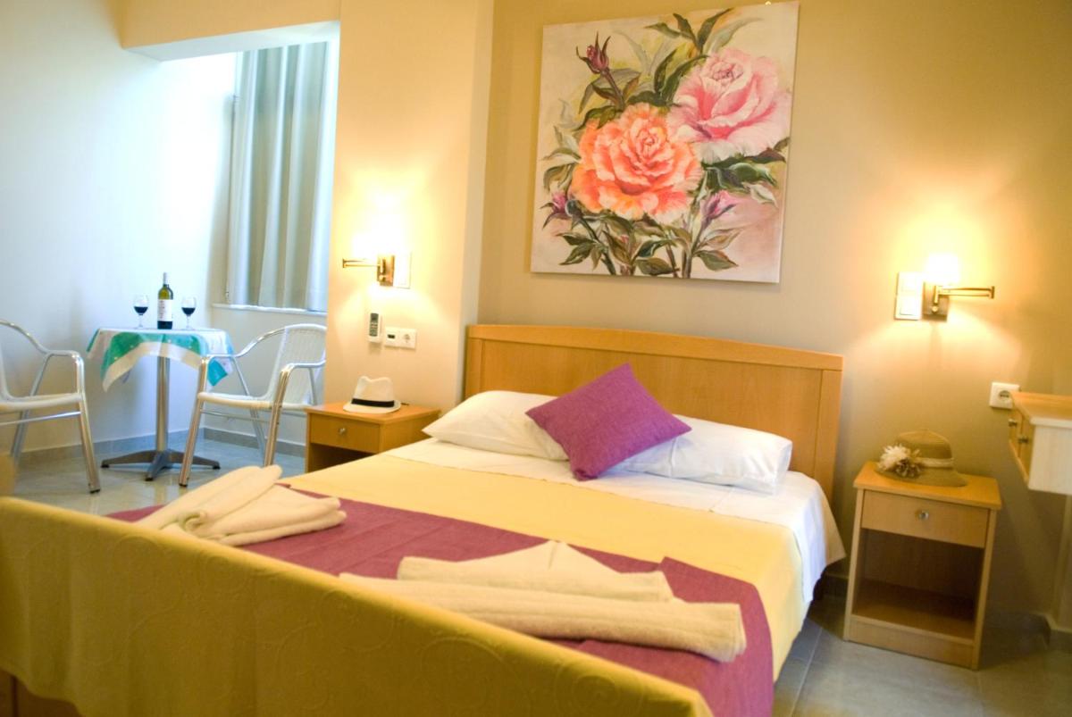 Margarita Studios - Housity