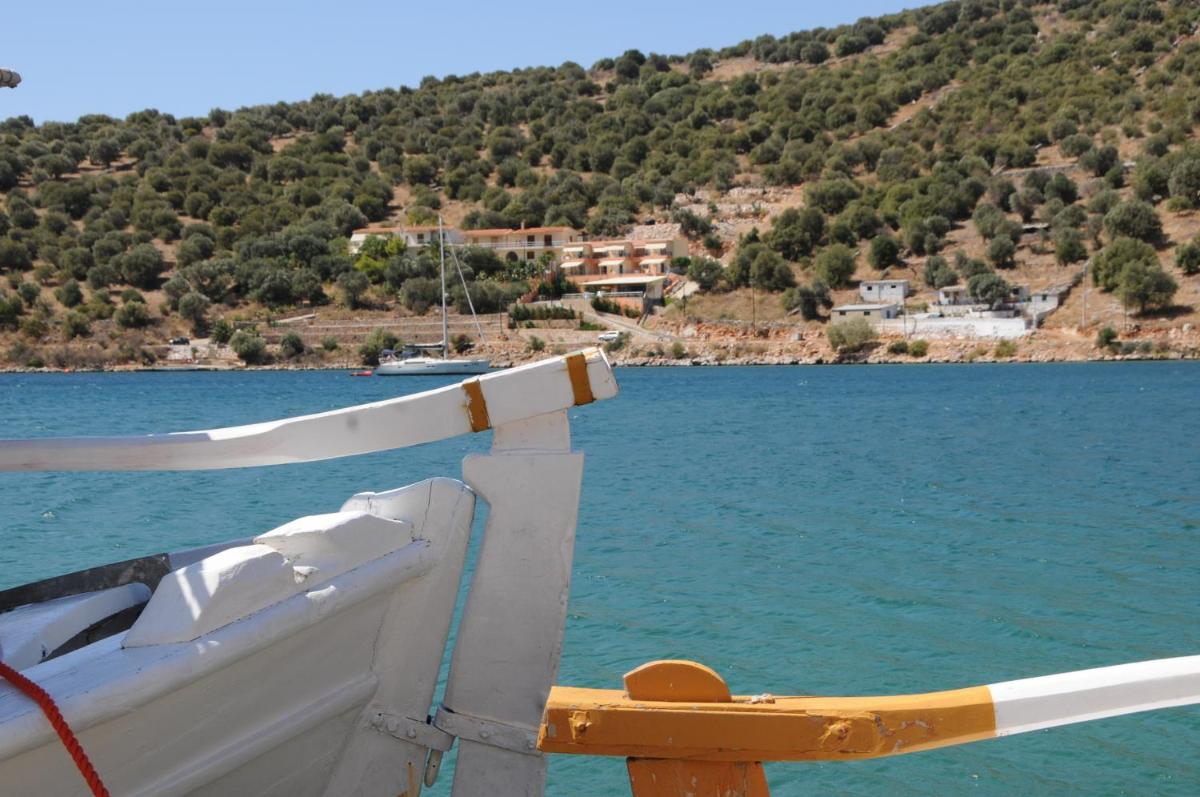 Spacious Sea Front Apartment - Porto Bouffalo - Evia - Housity