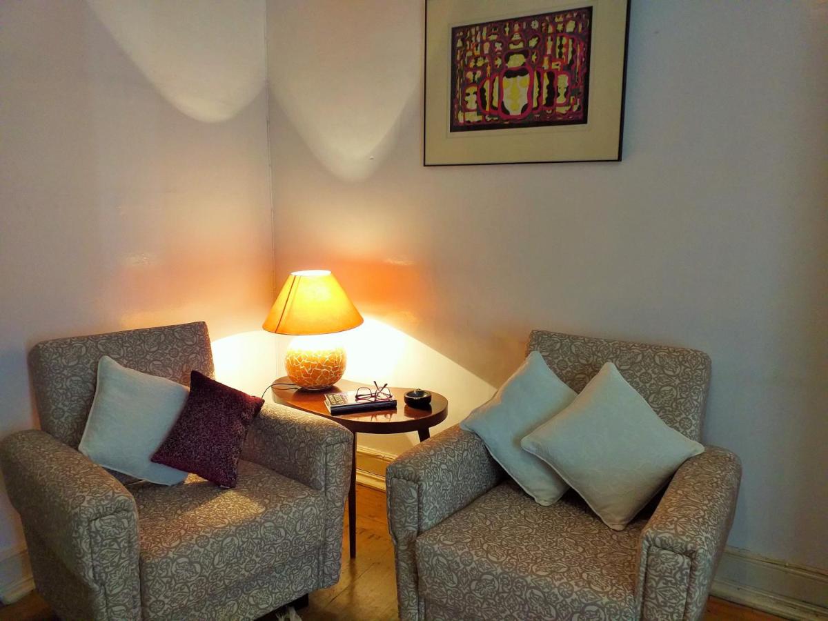 Dorothea House - Housity