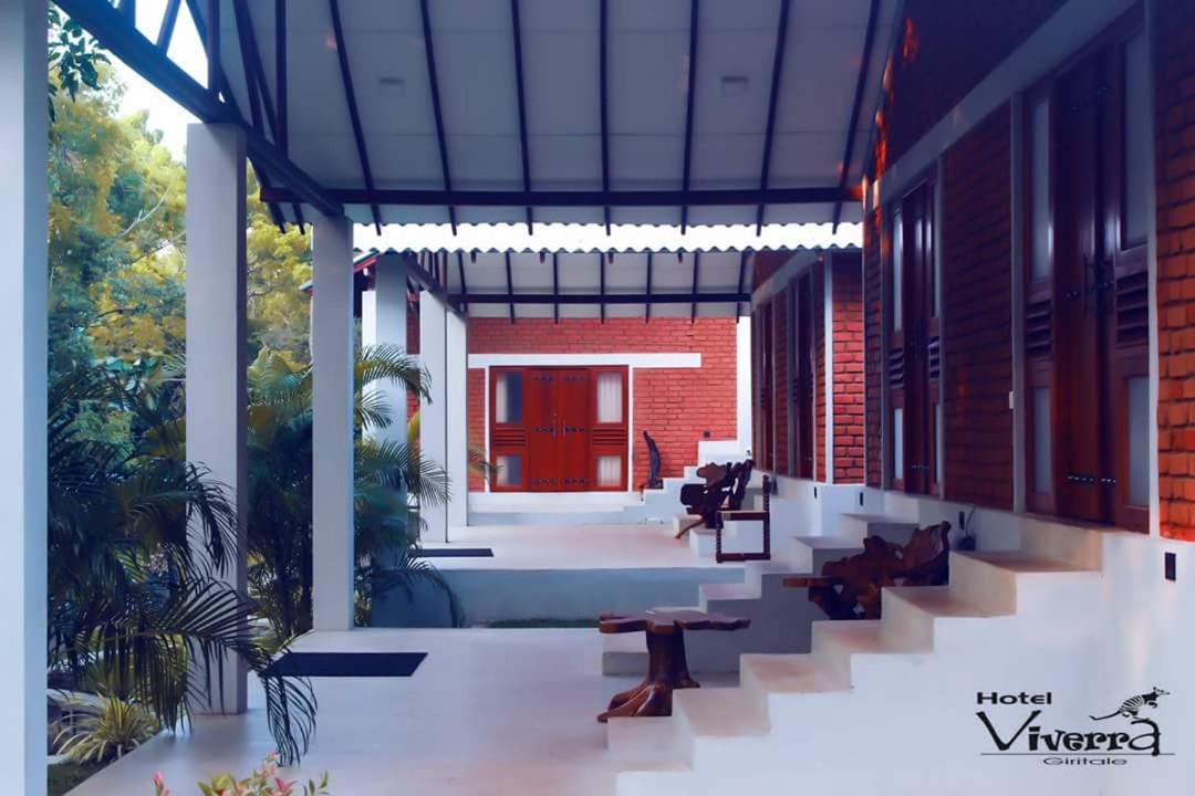 Hotel Viverra - Housity