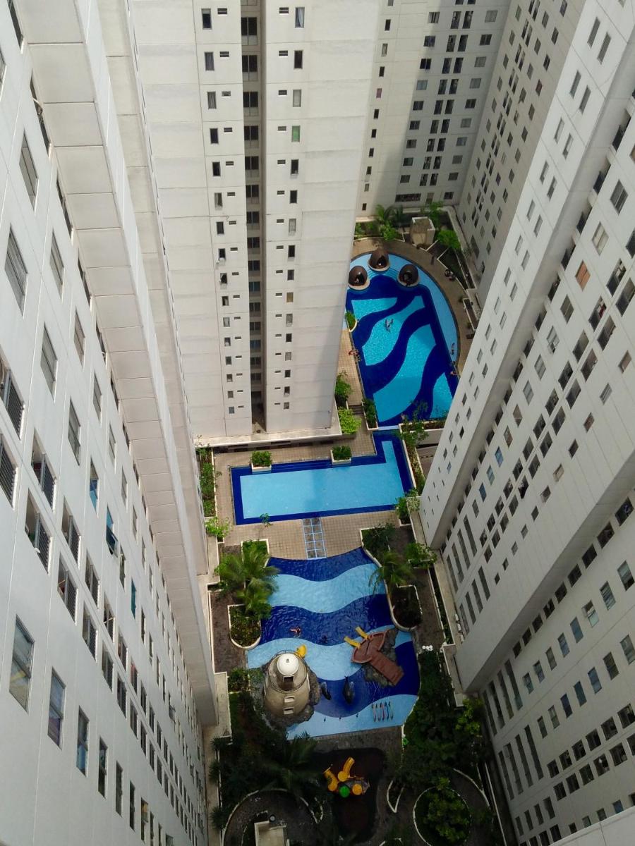Channel Stay @ Bassura City Apartment - Housity