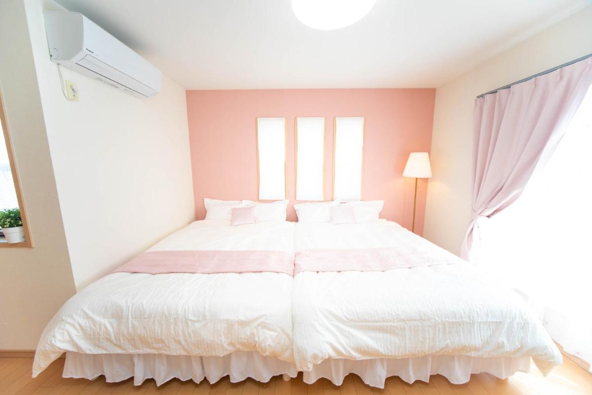 Park side Villa Izumi Komoike - Housity