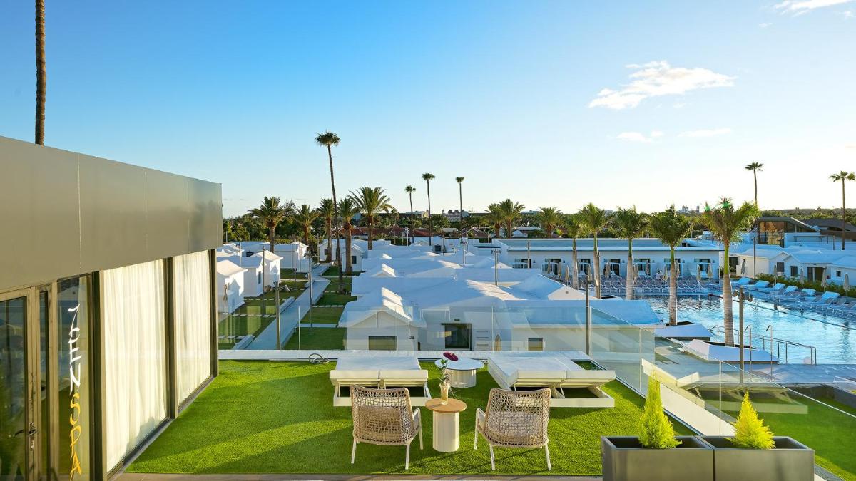 Piscina en o cerca de Club Maspalomas Suites & Spa - Adults Only