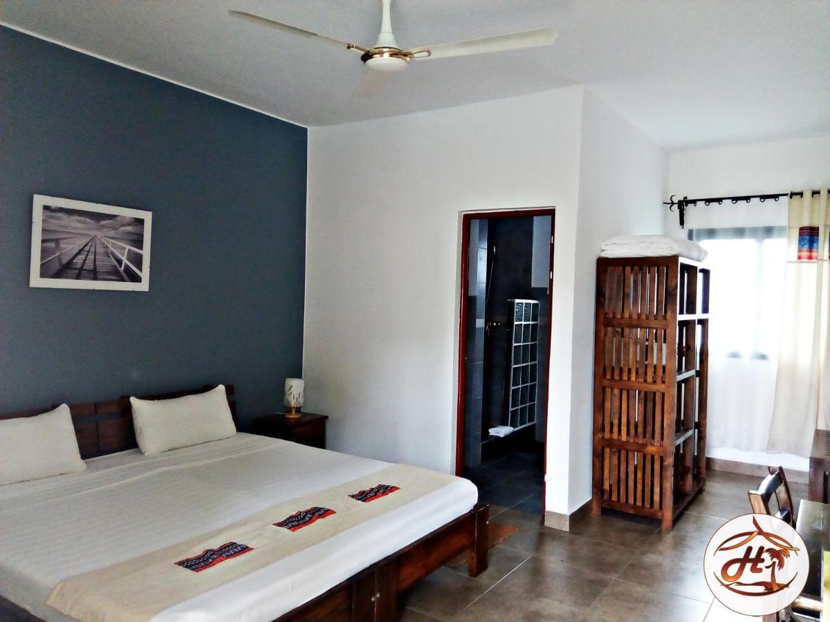 HOTEL H1 MANAKARA - Housity