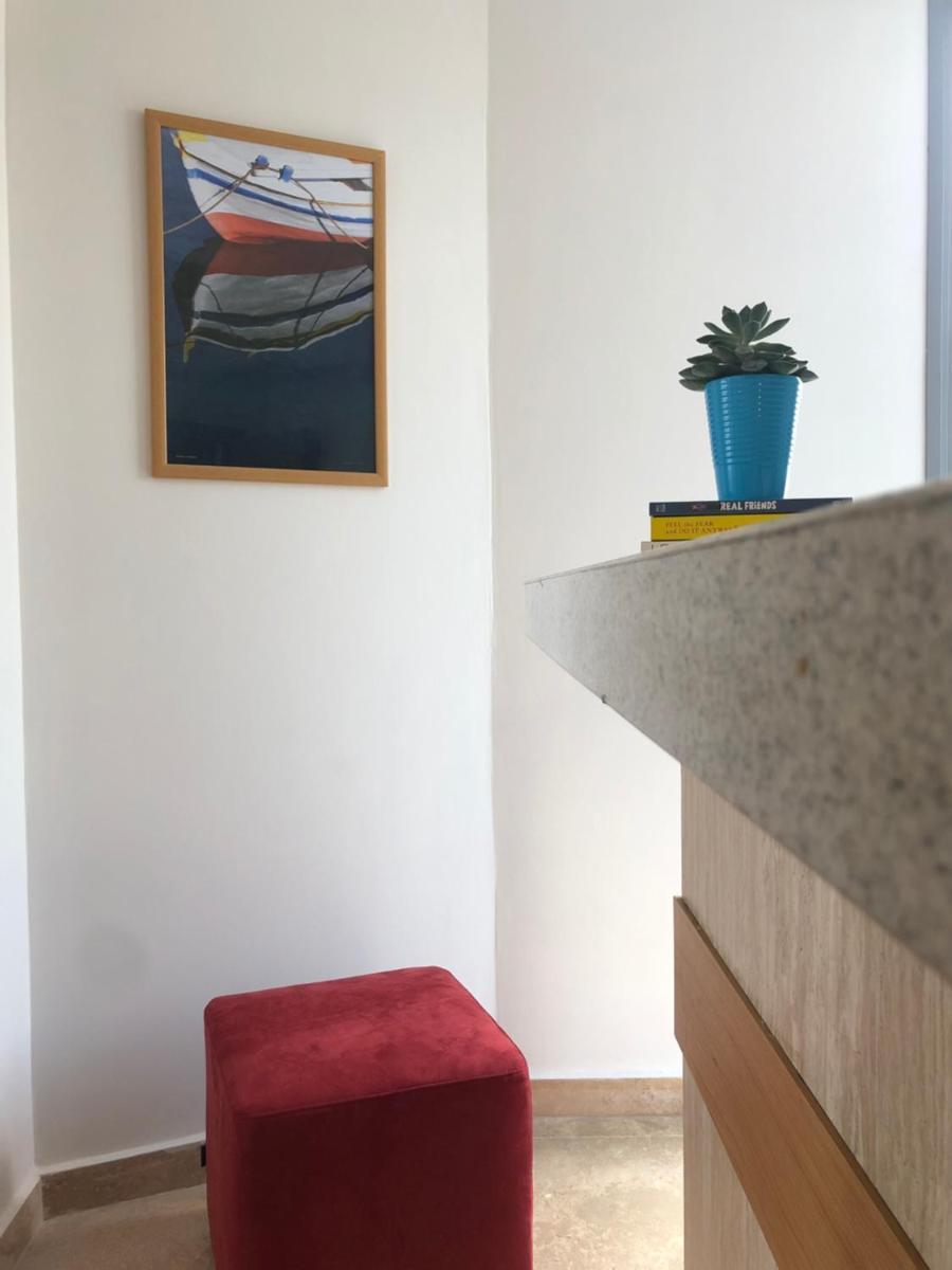 Grey Pearls Suites - Housity