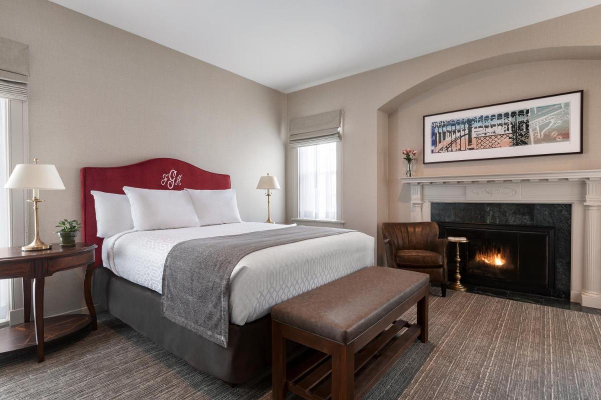 The Glidden House - Housity