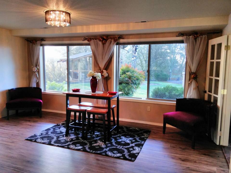 Vancouver WA Beautiful Apartment - Housity