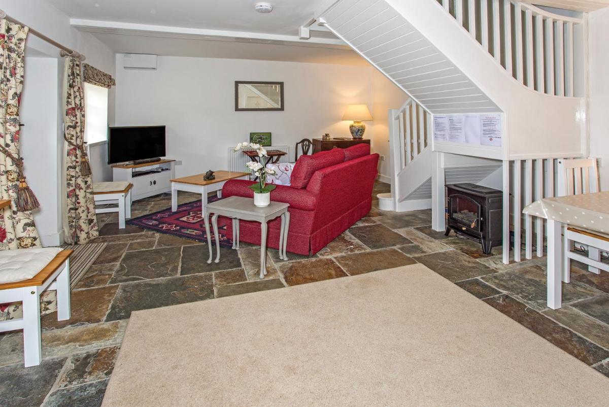 Stable Cottage - Housity