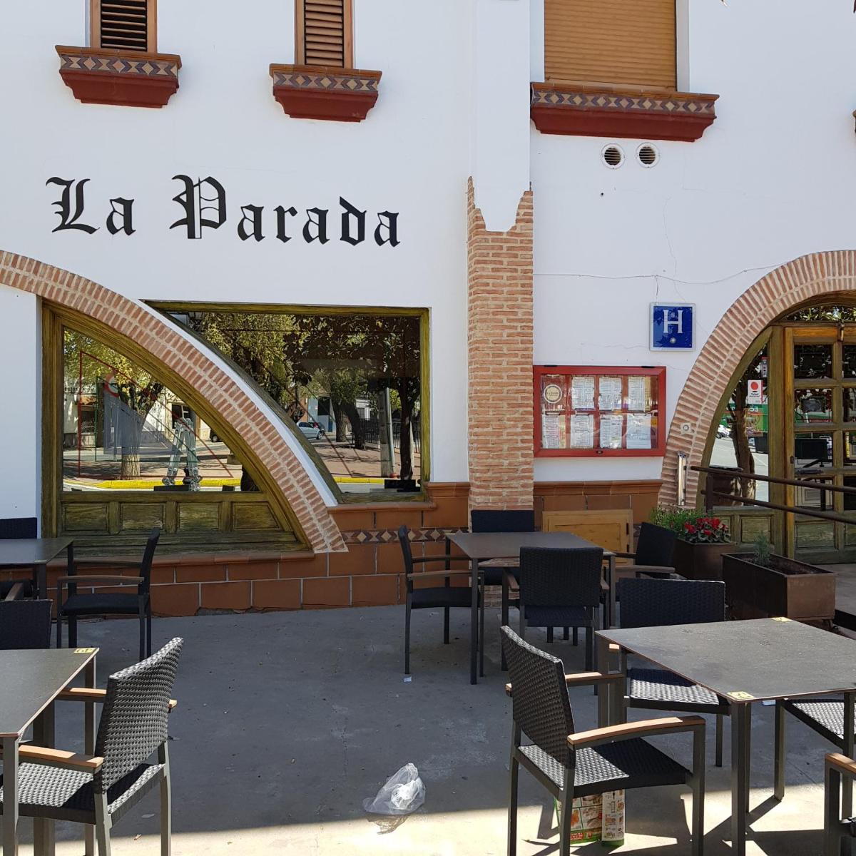 Hostal La Parada - Housity