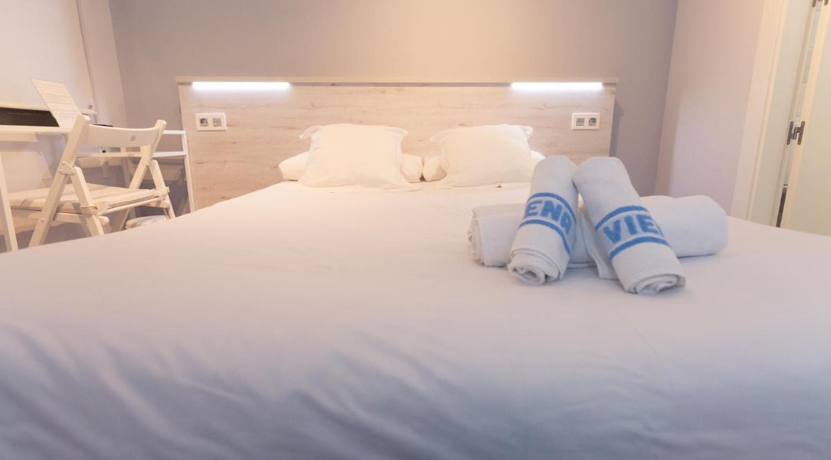 Suitetrails - Hostal Viena