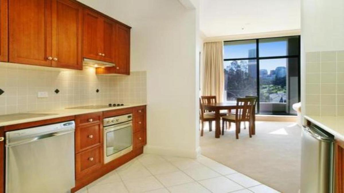 Superior Apartment With Views - Housity