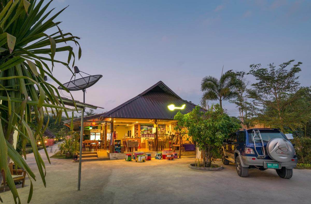 Pinthong Aonang Villa - FREE SHUTTLE SERVICE TO THE BEACH - Housity