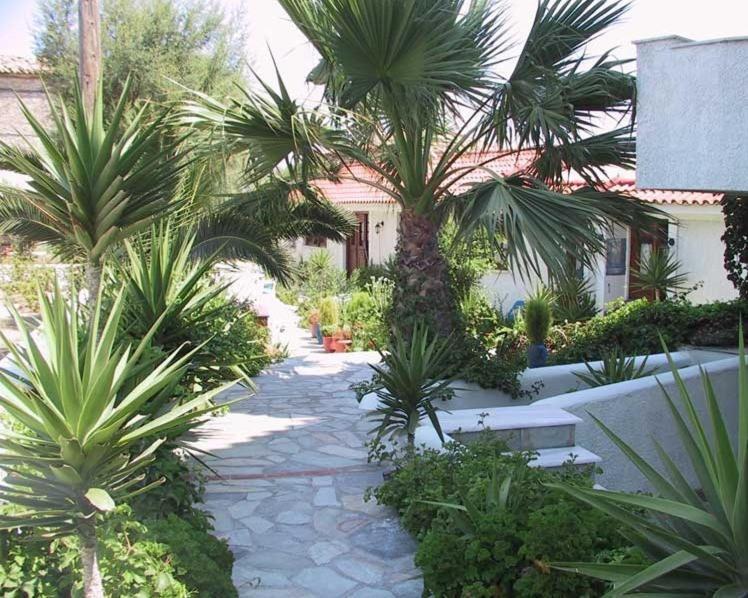 Hotel Agnanti - Housity