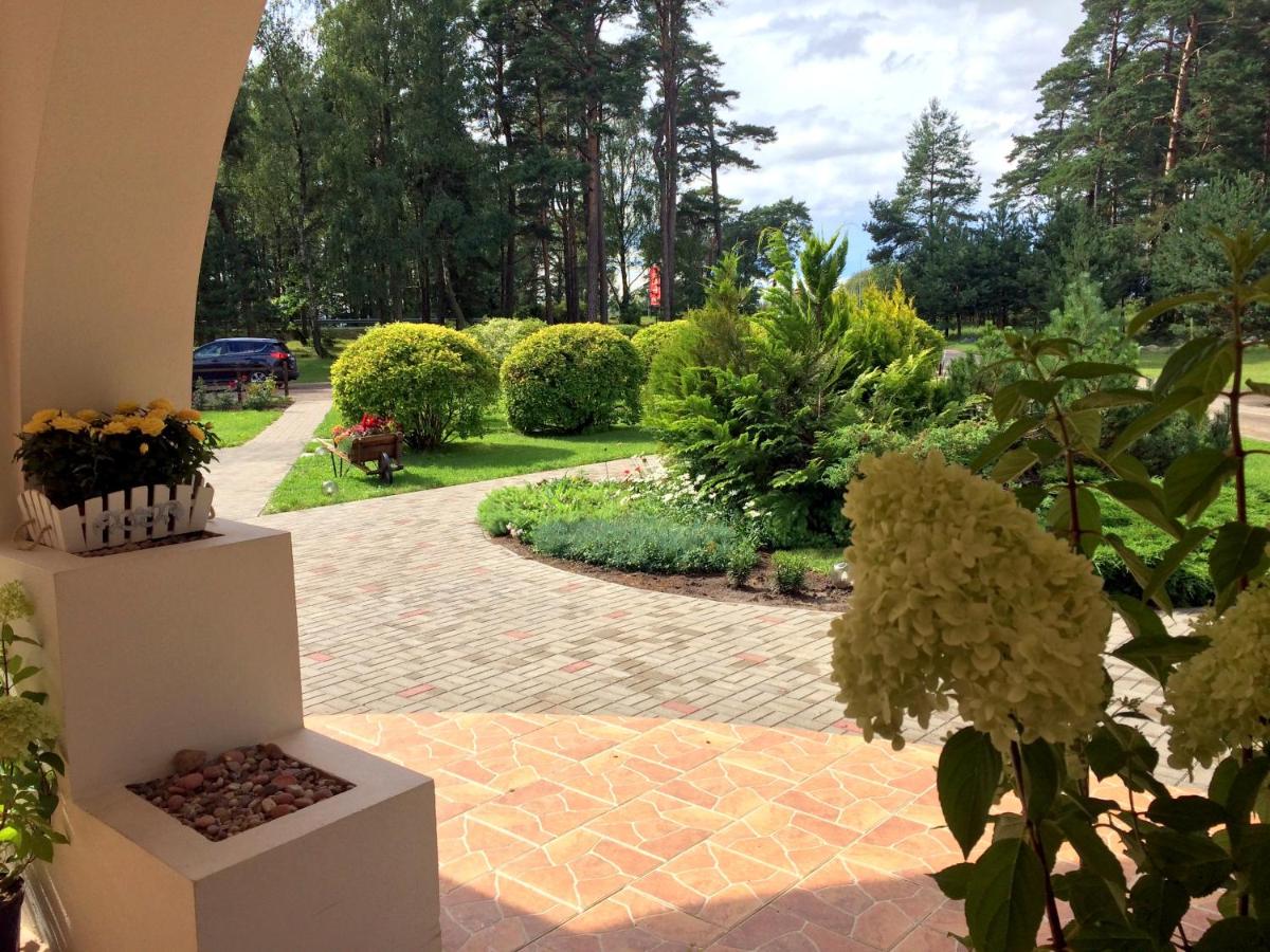 Karle Hotel - Housity