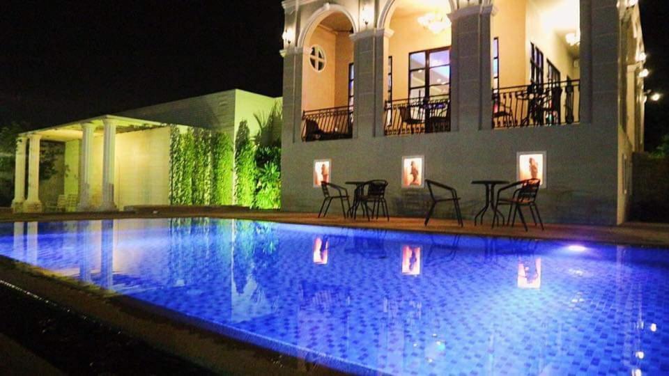 Je t'aime cafe & villa - Housity