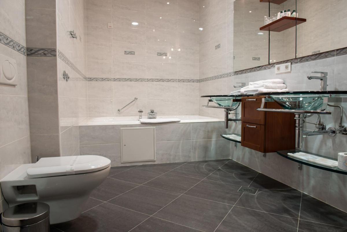 Hotel Stara Lika - Housity