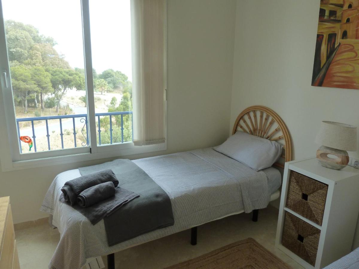 Jazmin Miraflores Seaview Apartment - Housity