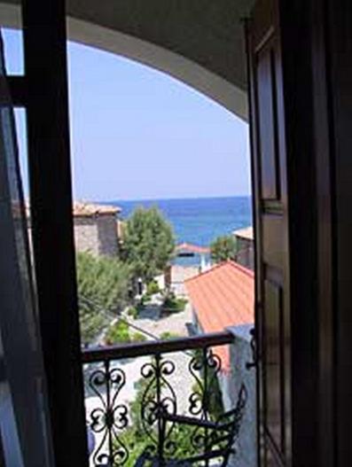 Hotel Agnanti - Housity