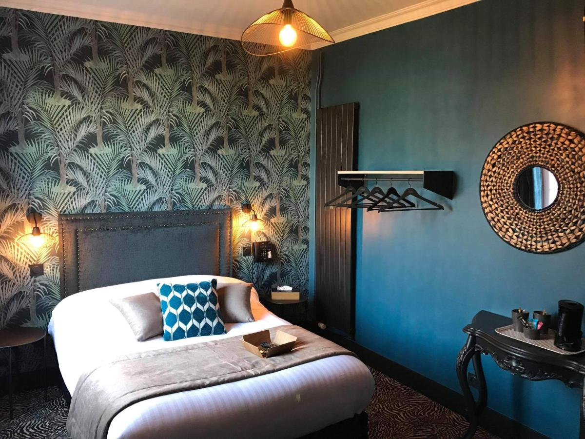 Coin salon dans l'établissement La villa 10 HÔTEL SPA