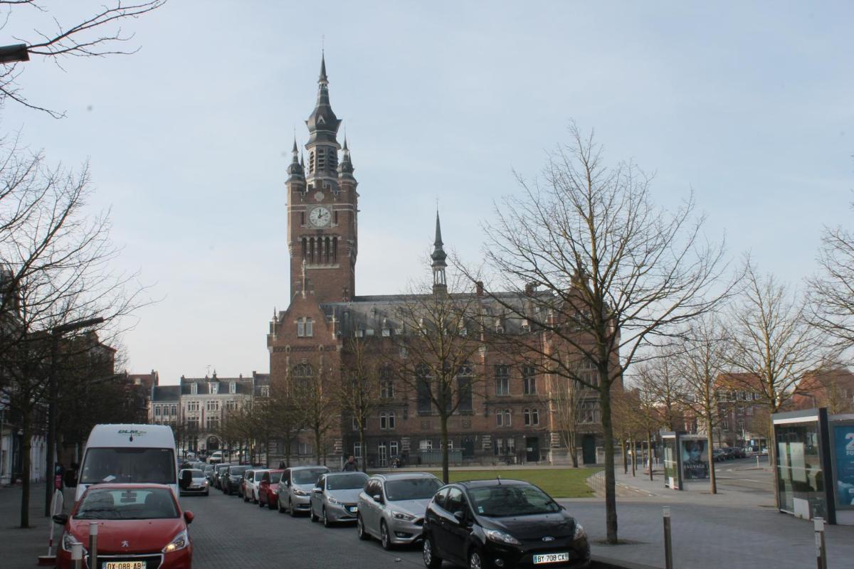 Les chambres d'hôtes du Fil Rouge - Housity