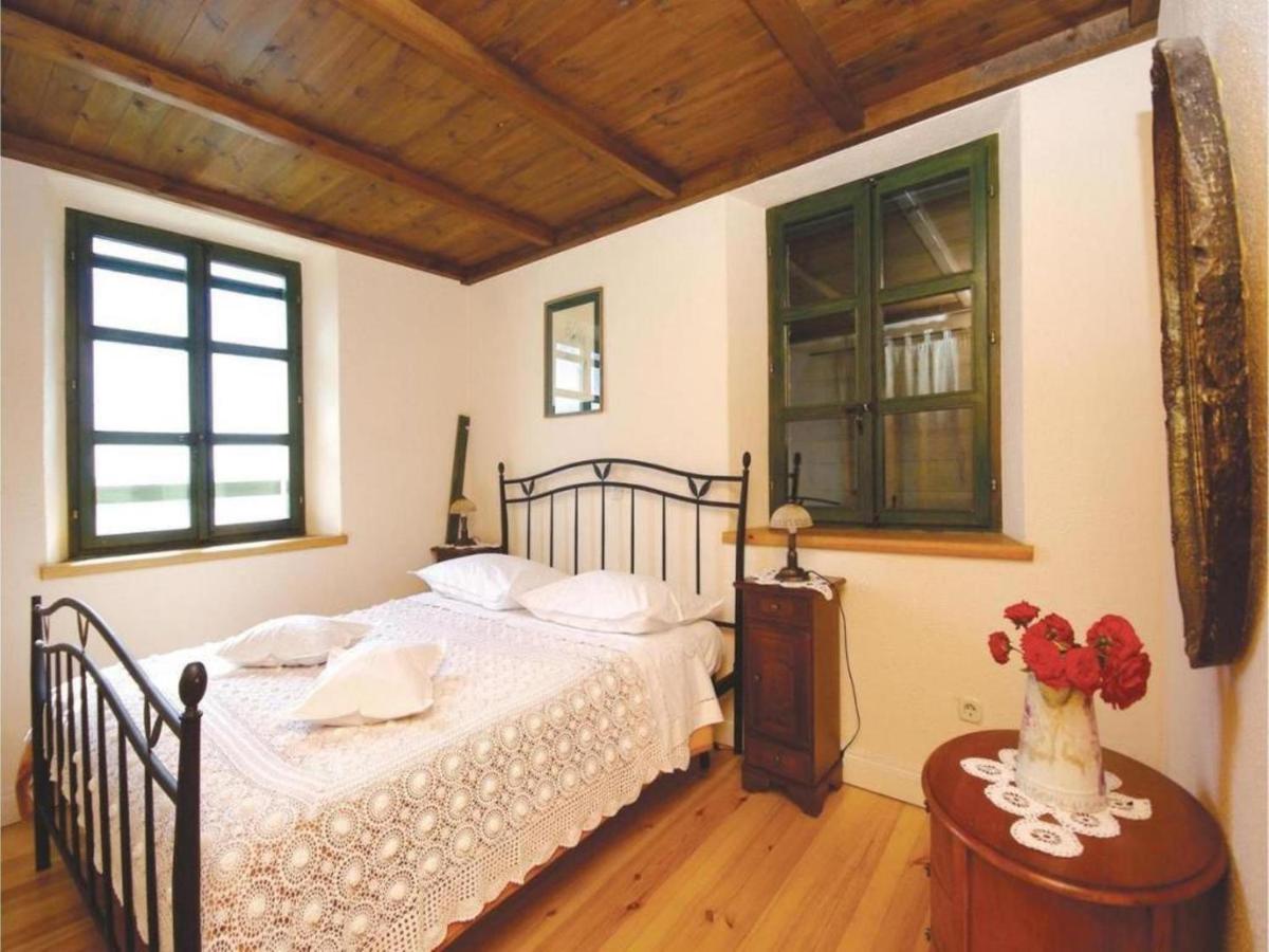 Holiday House Brela - Housity