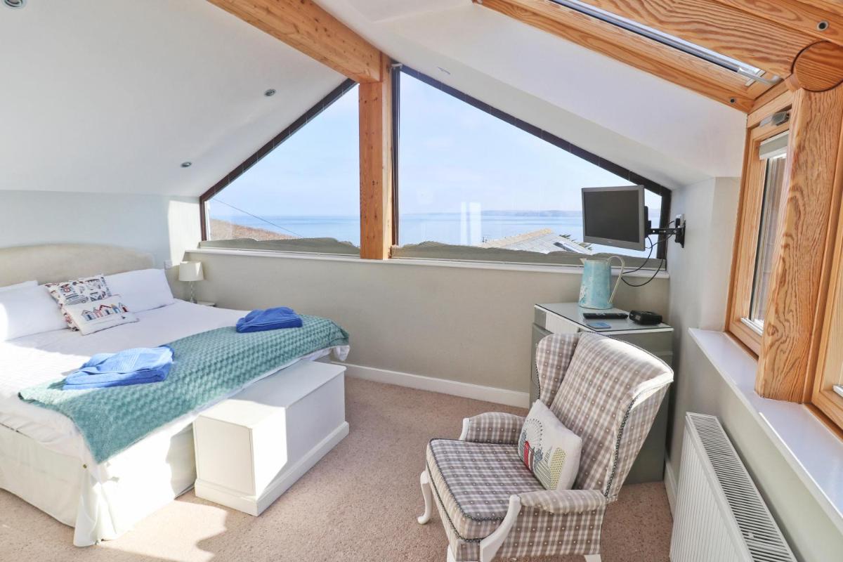 Sea View House - Housity