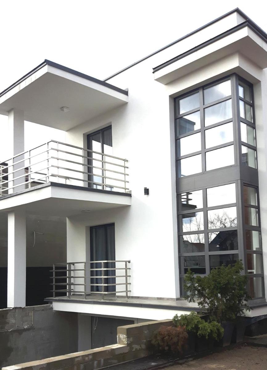 KOMFORT PLUS - Housity