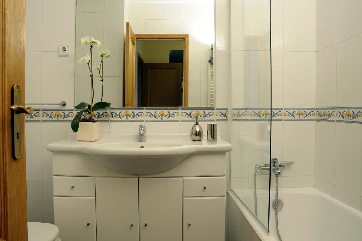 Beach House, Labruge, Porto - Housity