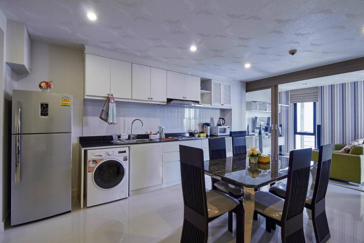 Suitetrails - WOW Apartment at Unity Patong