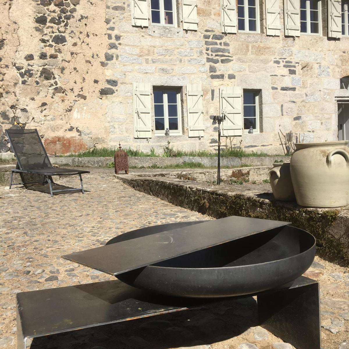 LA CURE grande maison de charme de 2 a 14 personnes - Housity