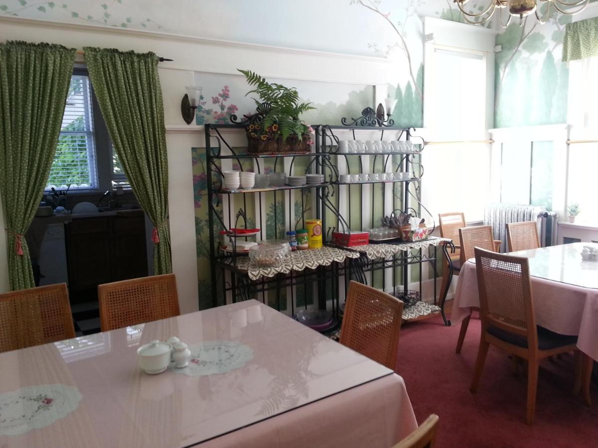 Balfour House - Housity