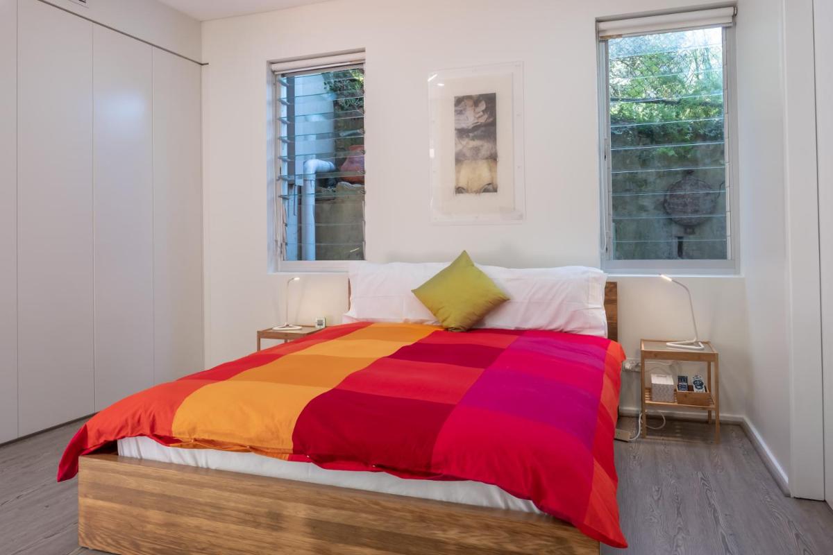 Hideaway Haven, The Cute Place To Put Up Your Feet - Housity