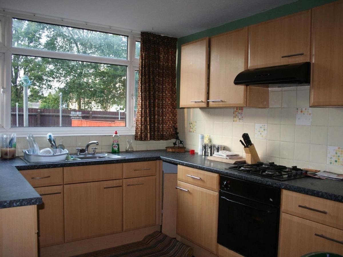 Old Palace Budget Rooms 21PP - Housity