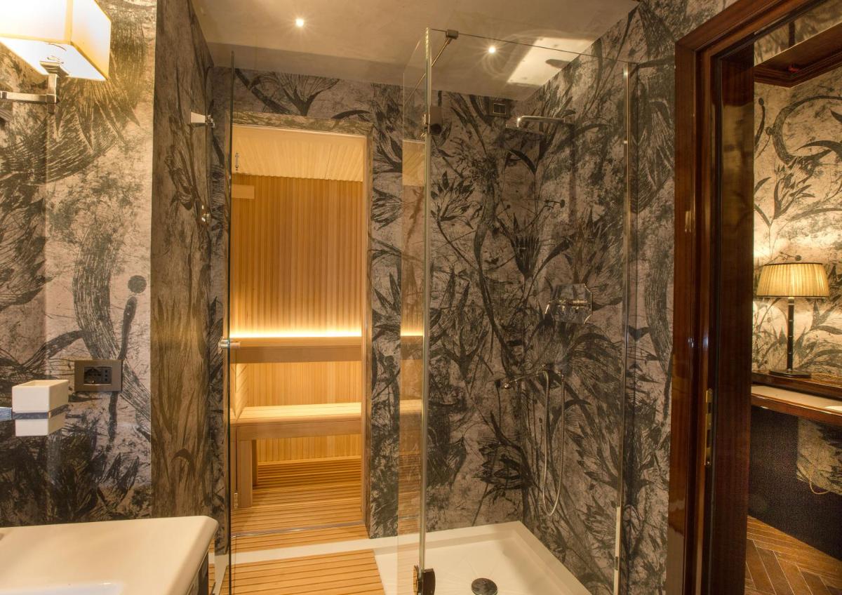 Grand Hotel Baglioni - Housity