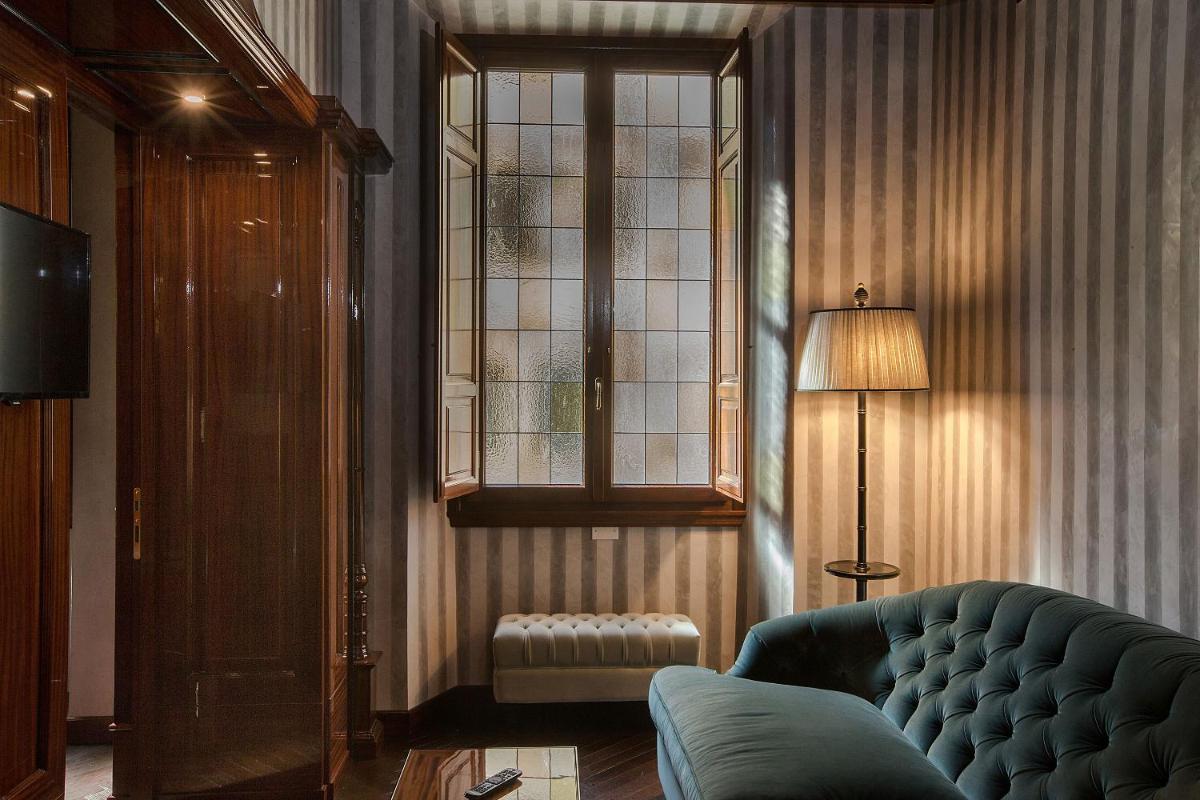 Grand Hotel Baglioni - Housity