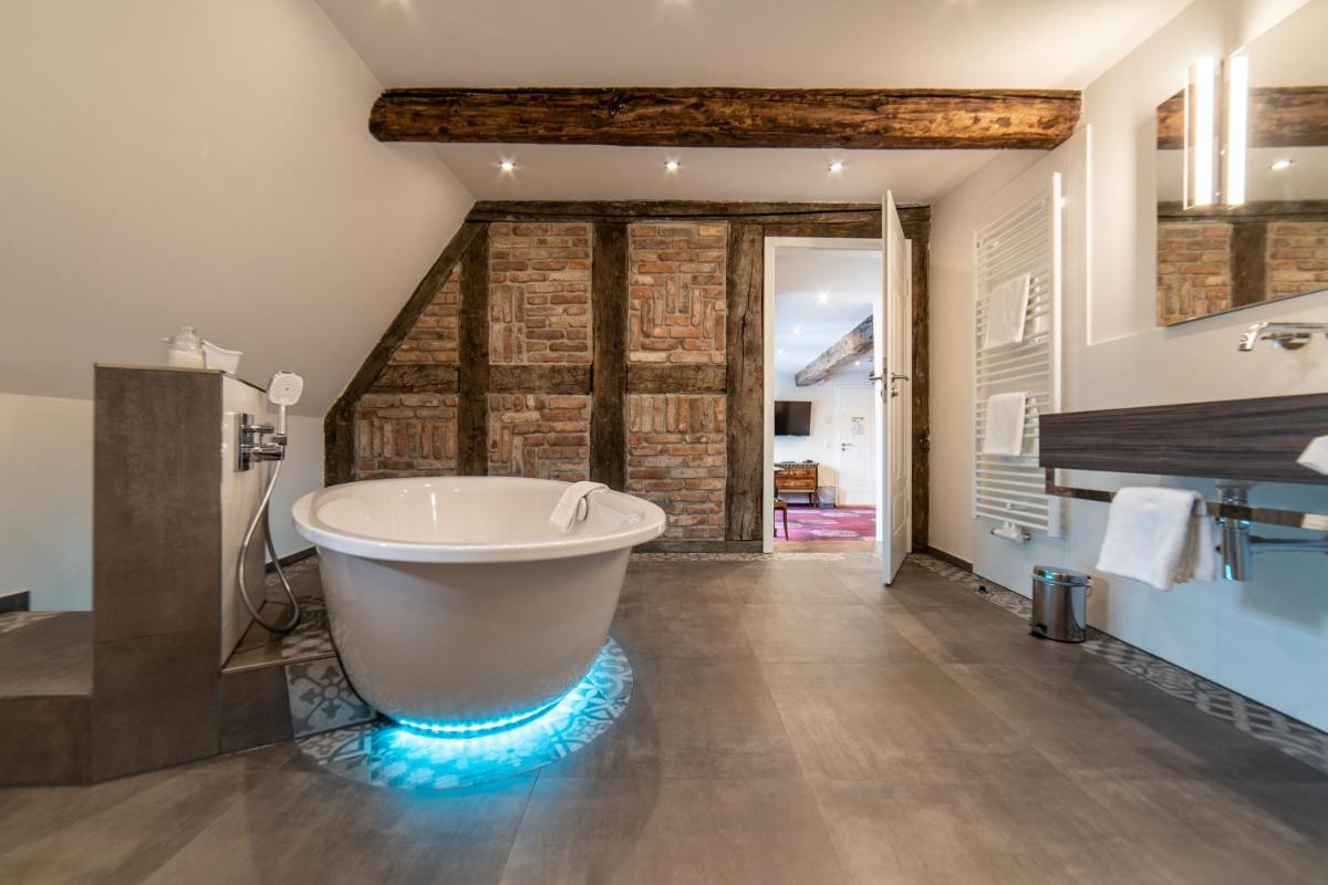 Romantik Hotel Alte Münze - Housity